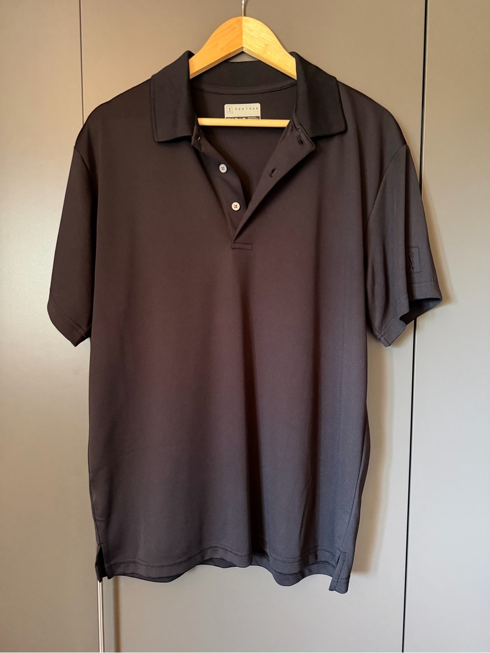 PGA TOUR Men’s Performance Golf Polo Black Size M (NWOT)